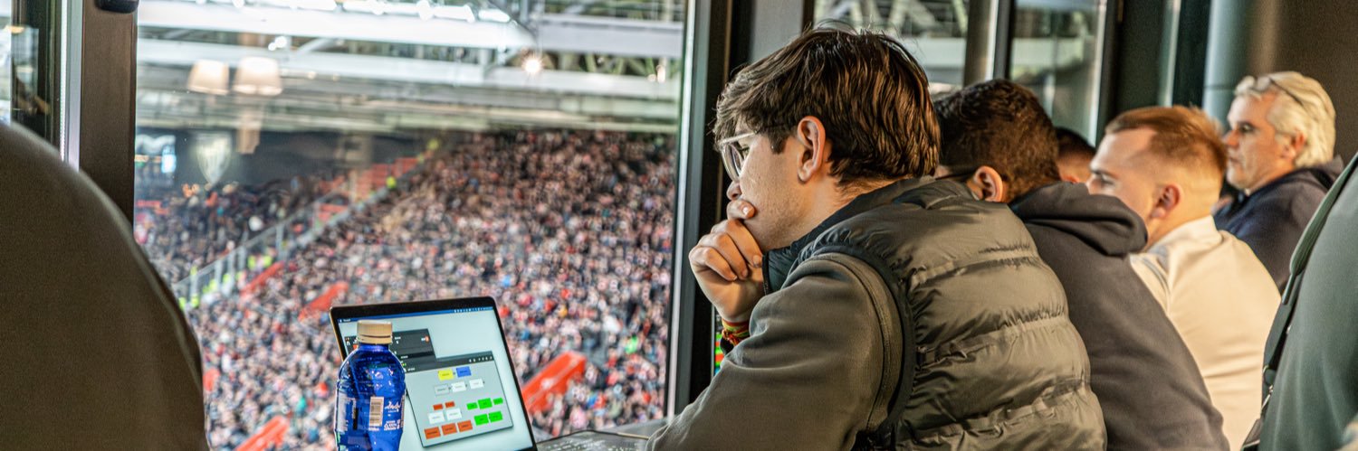 Adrián | Entrenador de fútbol banner