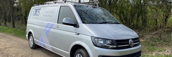 iX5uk Profile Banner