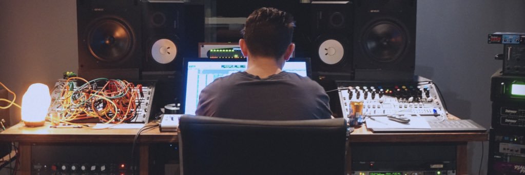 Daryliff's profile banner image