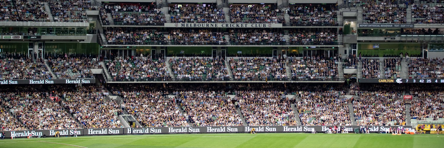 Melbourne Cricket Club banner