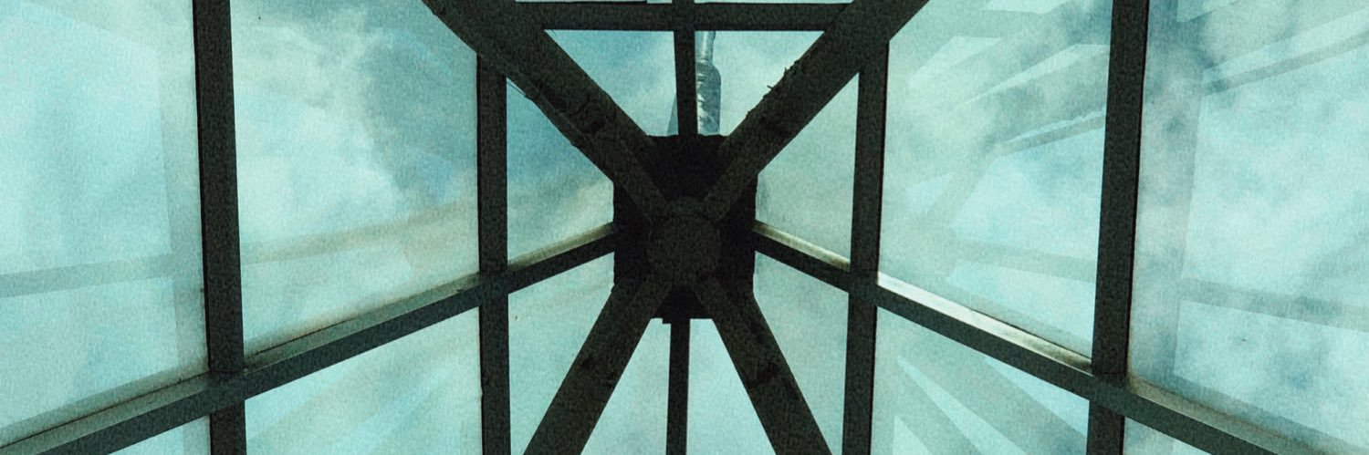 DaniBloiz's profile banner image