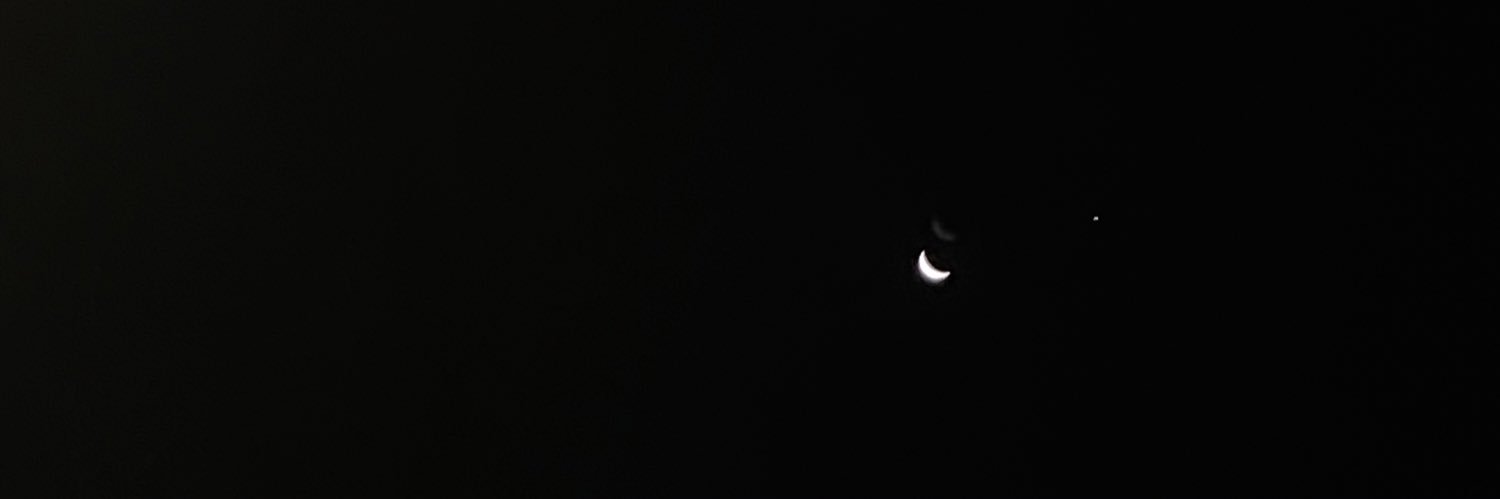 ingridD7's profile banner image