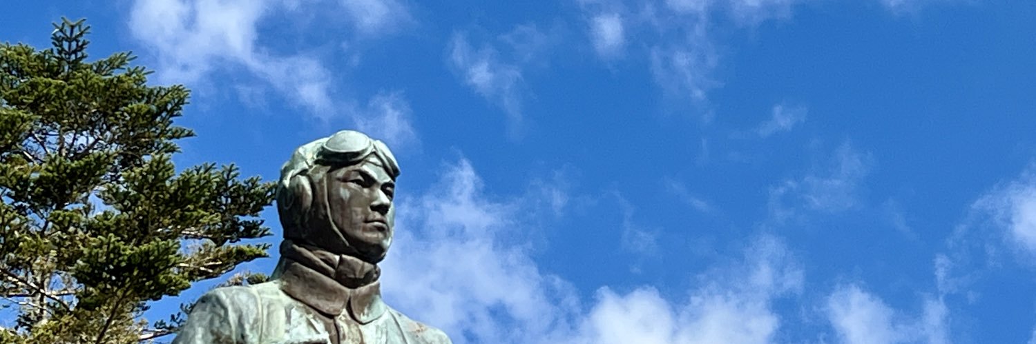 leftfly's profile banner image