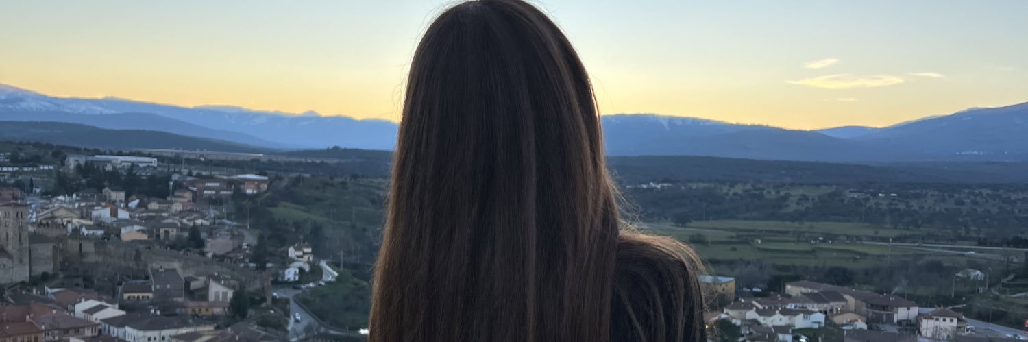 sandrapipi13's profile banner image