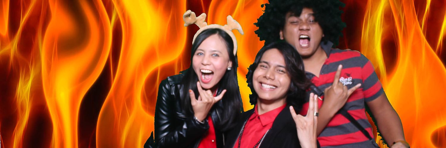 shirley_azz's profile banner image