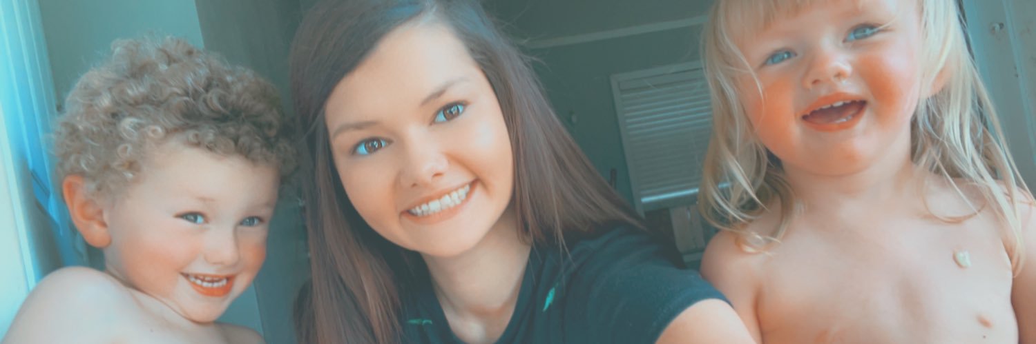 VictoriaaYatess's profile banner image