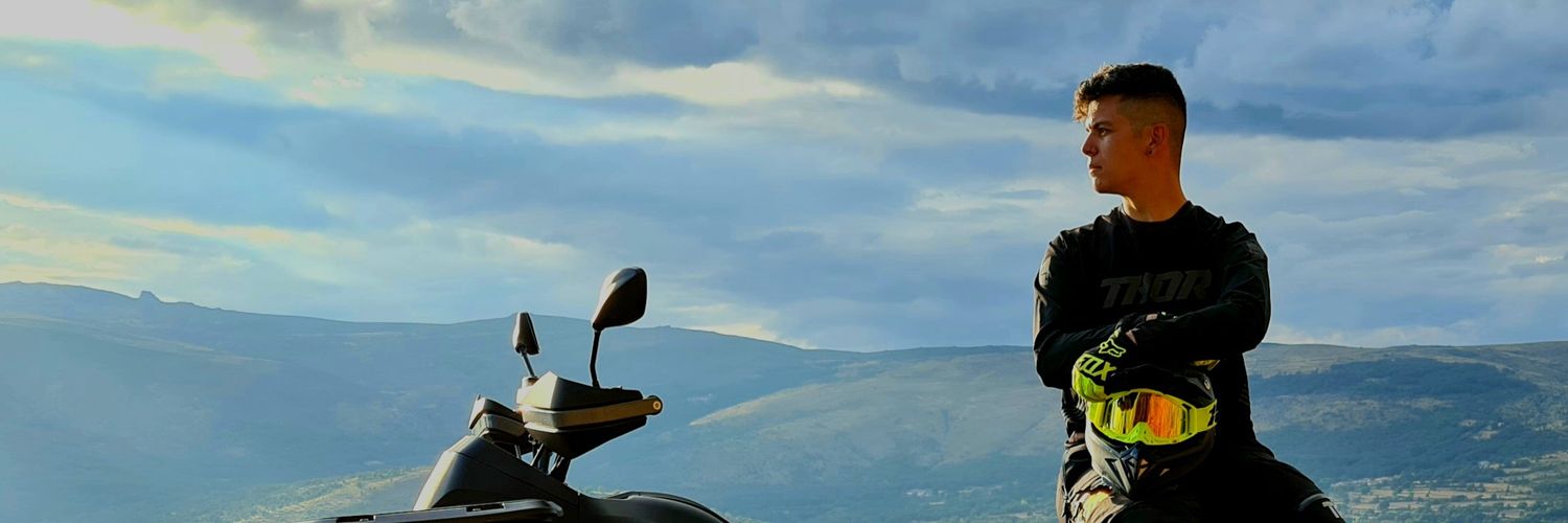 César🇪🇸 banner