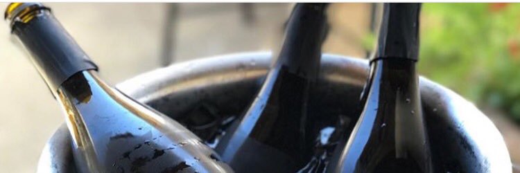 della_vines's profile banner image