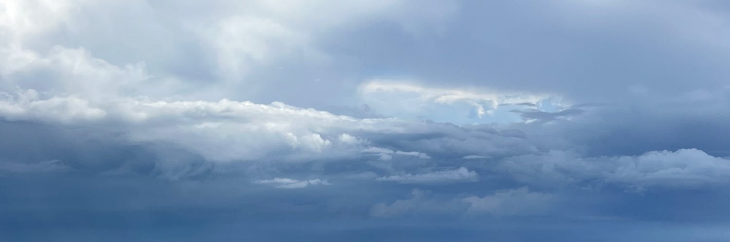 AleMorCat's profile banner image