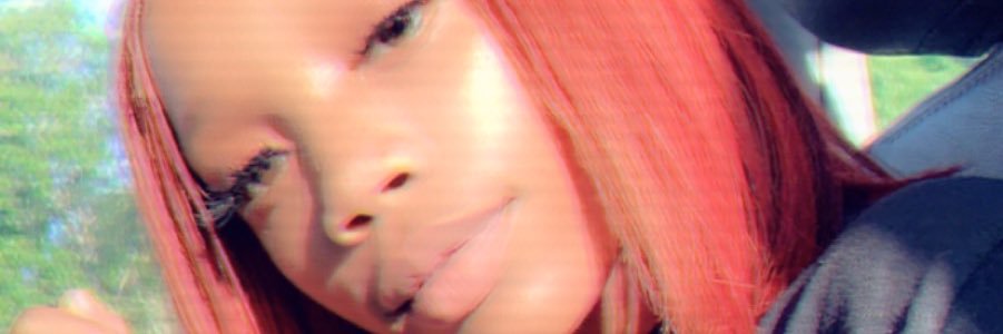 lovebridgee's profile banner image