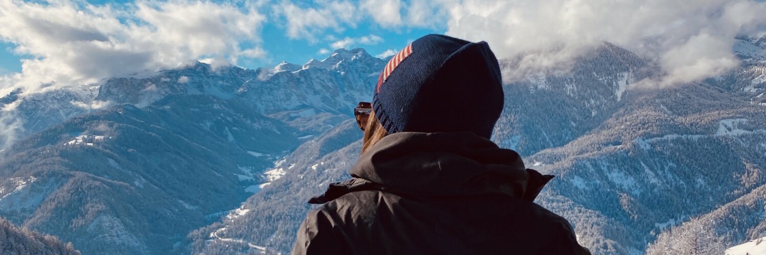 EChpln's profile banner image