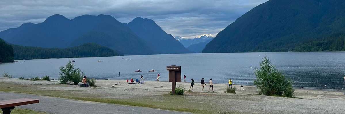 Meena Iyer 🇮🇳 banner