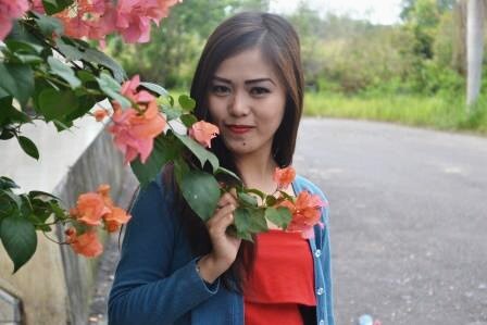 intanlestari08's profile banner image