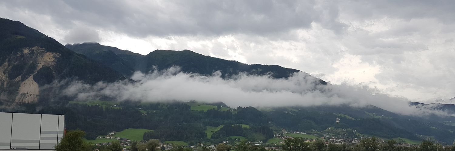 Robert Fondze banner