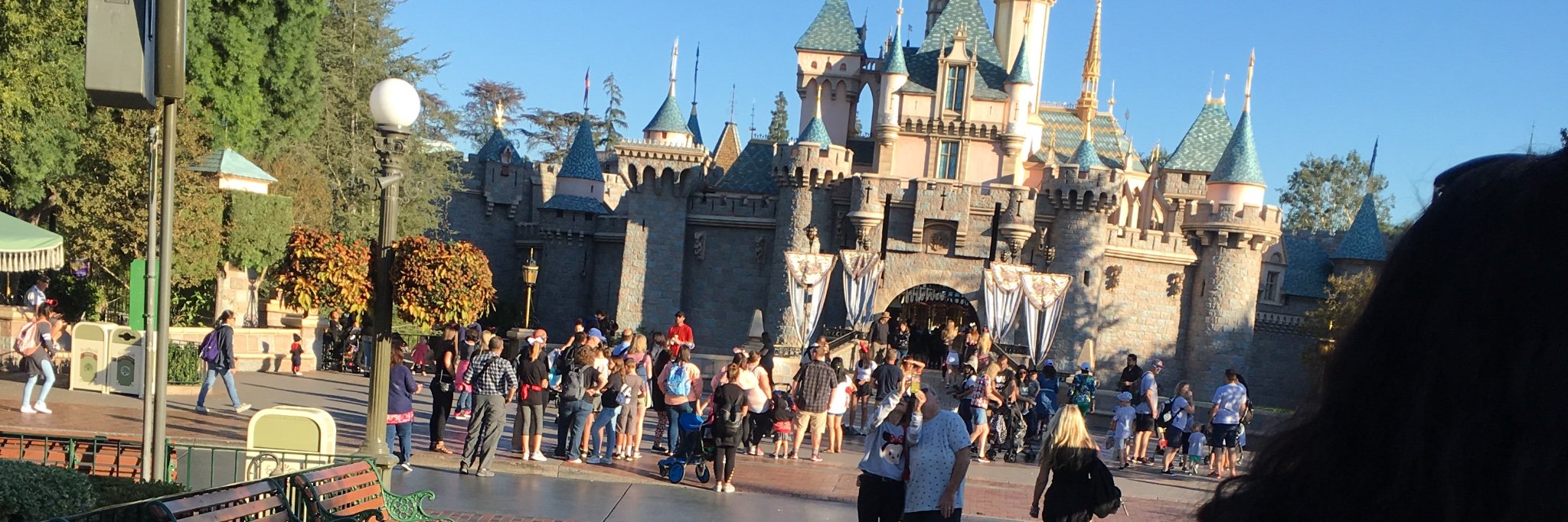 AM_or_FM's profile banner image