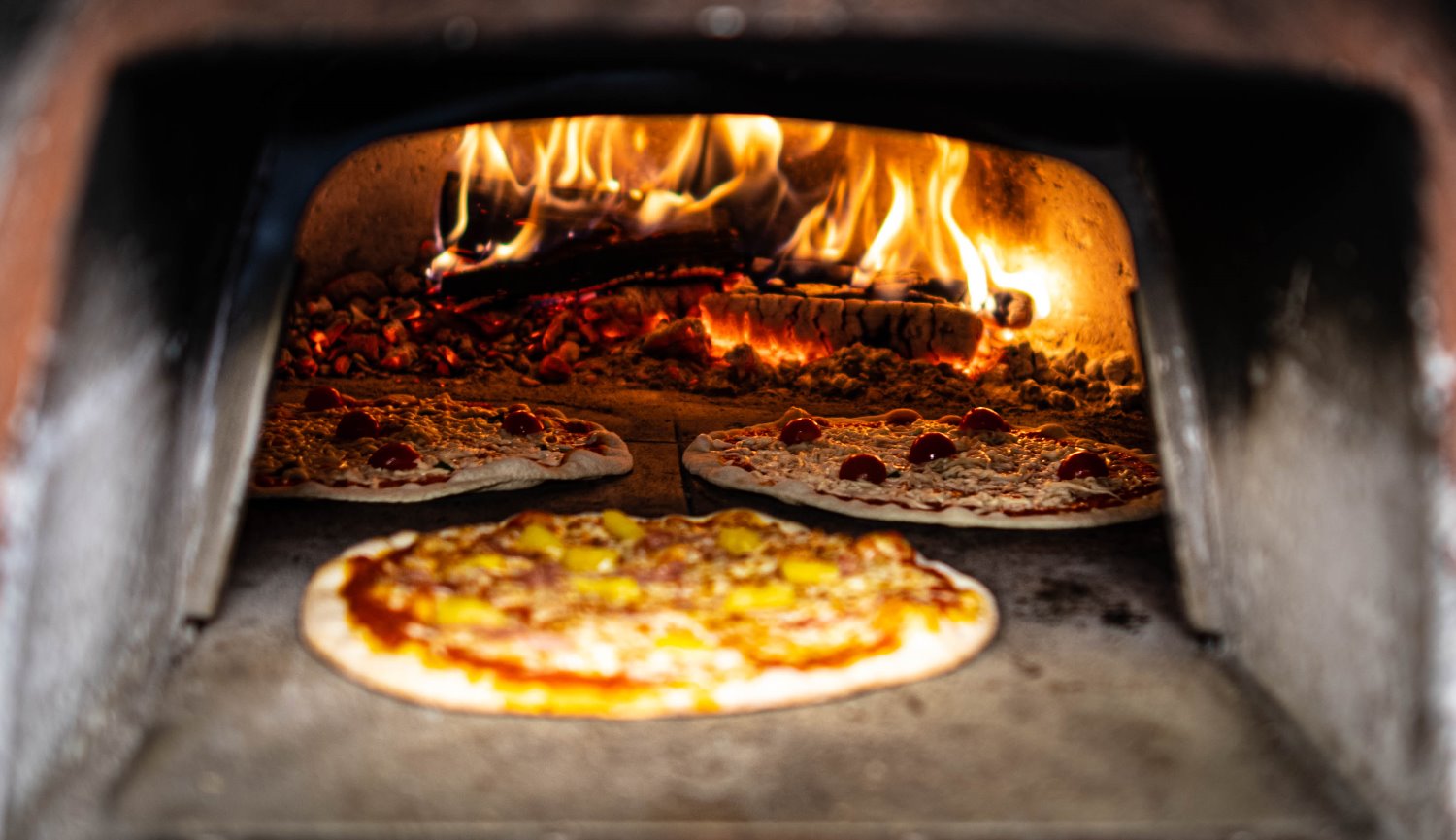 Pizza Via banner