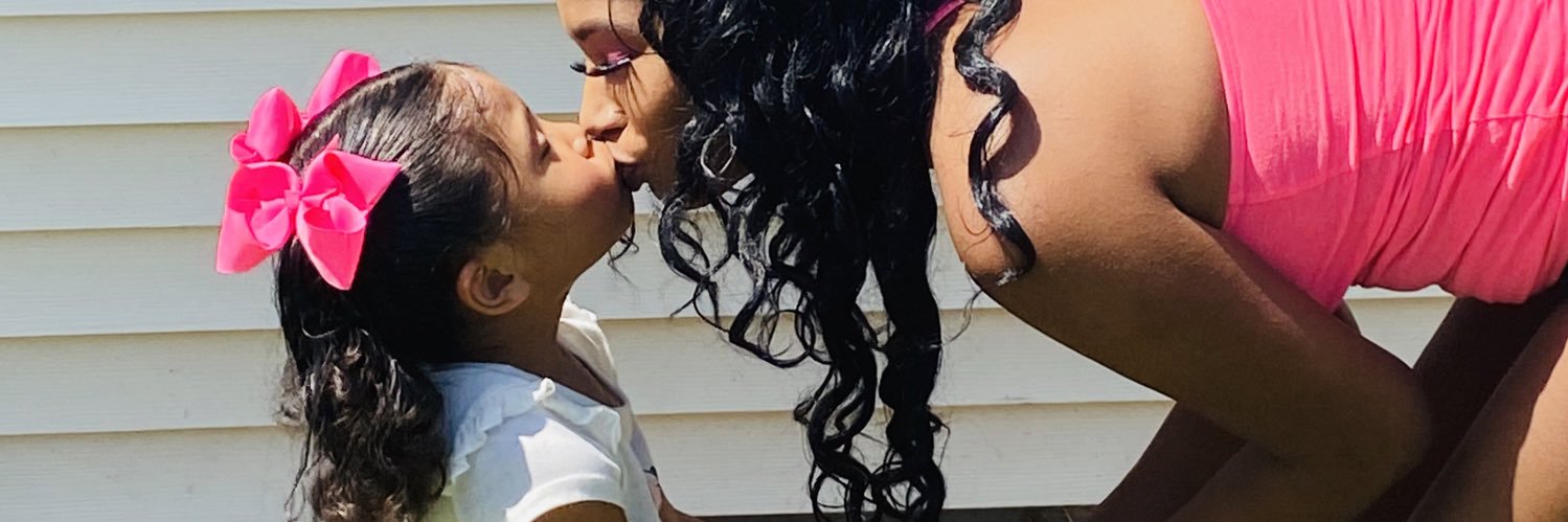 zariaheaux's profile banner image