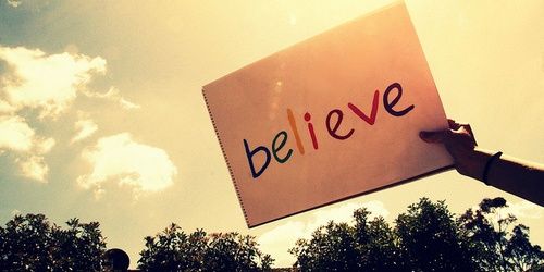 Moises banner
