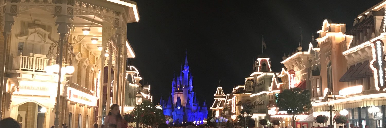 JuliaStancati's profile banner image