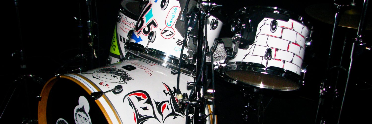 RgnYLDZ's profile banner image