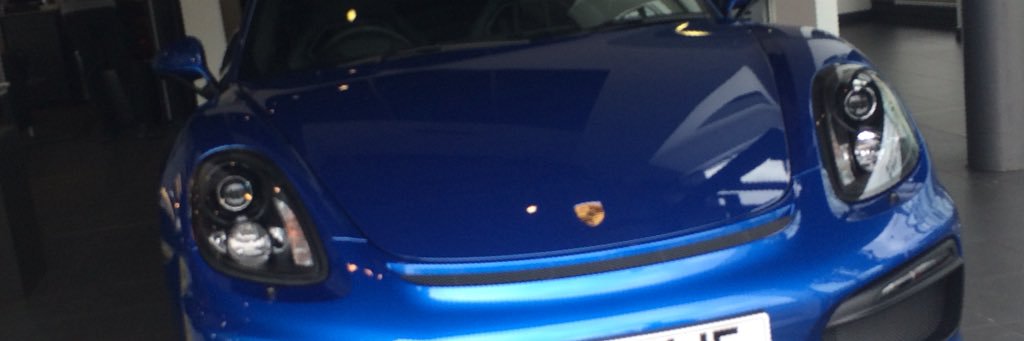 zStnn_'s profile banner image