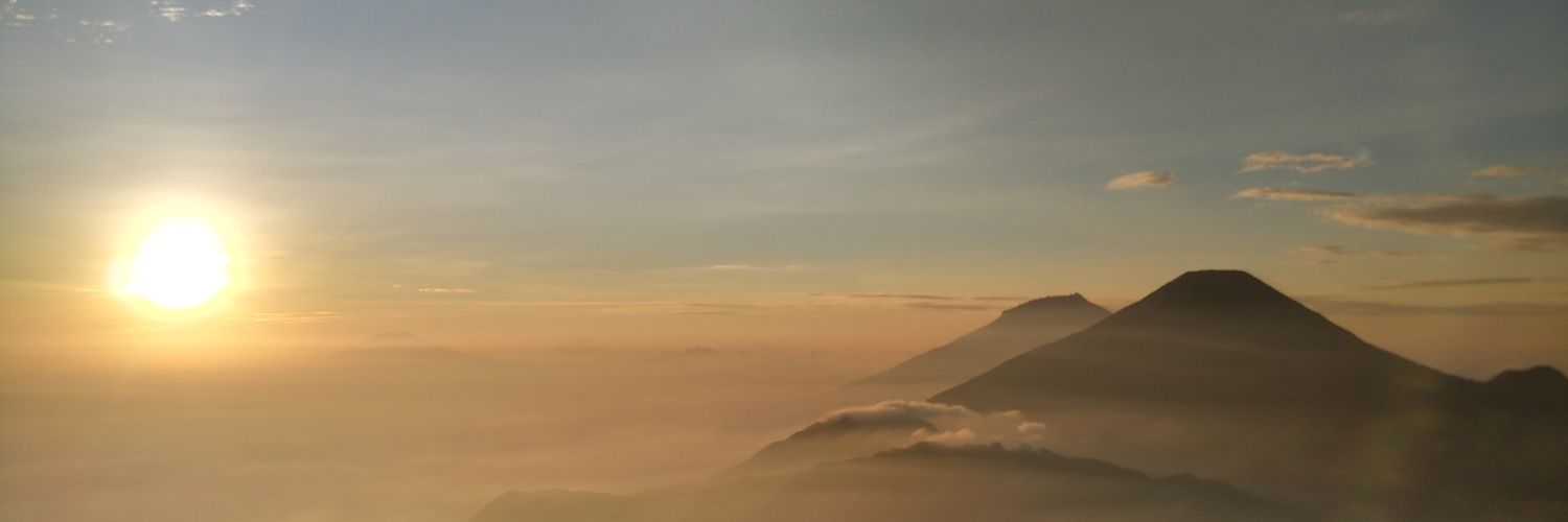 rizkiRDS's profile banner image