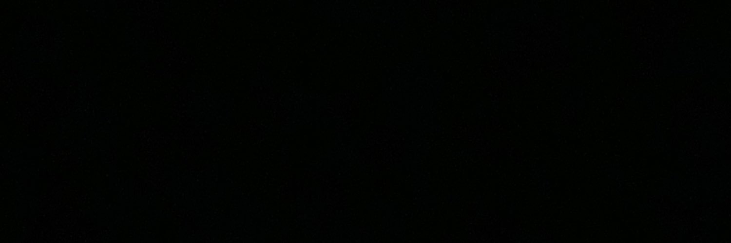 1illes's profile banner image