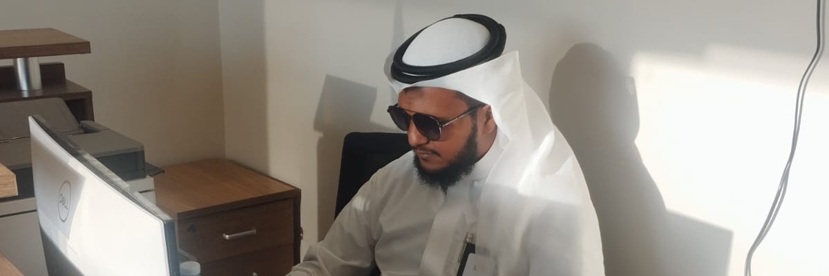 عمر الكِندي banner