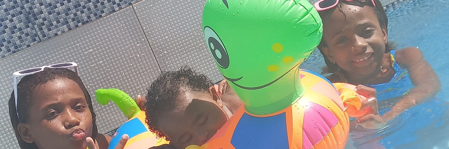 mandinha_odiada's profile banner image