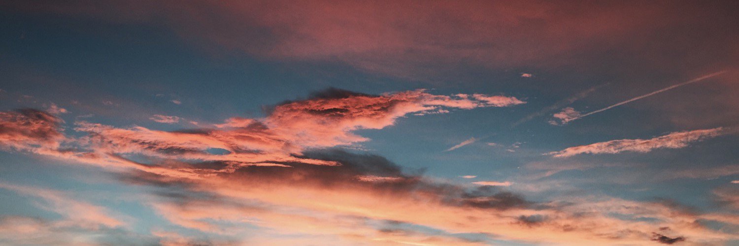 LauraHux's profile banner image