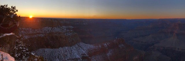 Erwin Tan 陳 banner