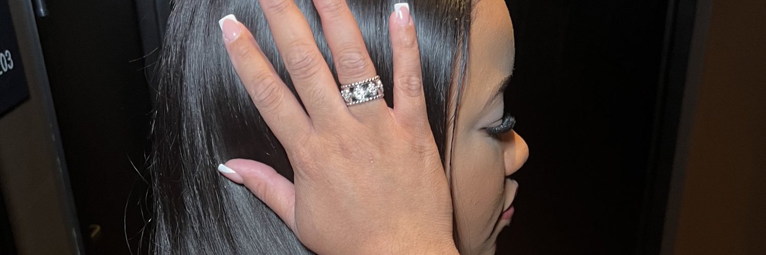 Tatianaaa_'s profile banner image