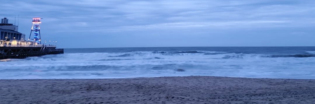 likeSwaves's profile banner image