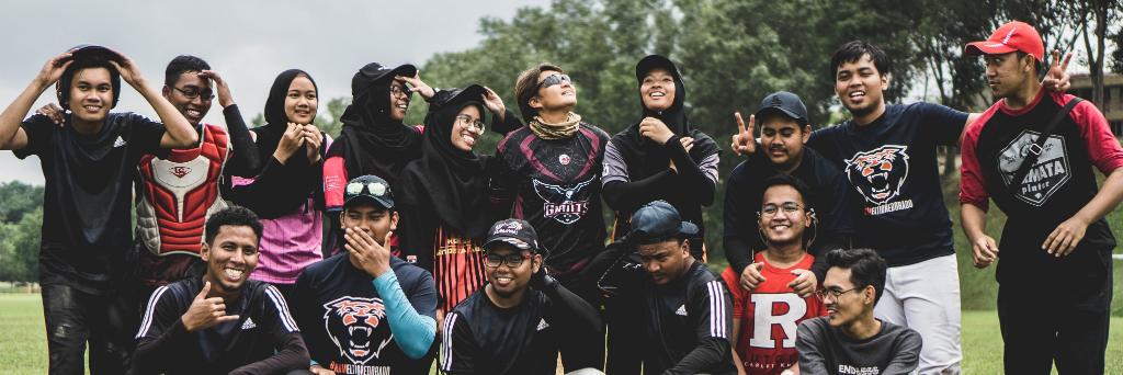 amirsaari_'s profile banner image