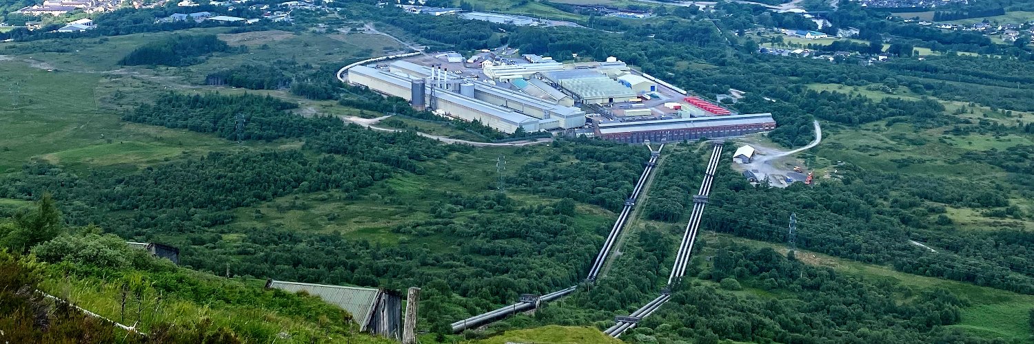 ALVANCE British Aluminium banner