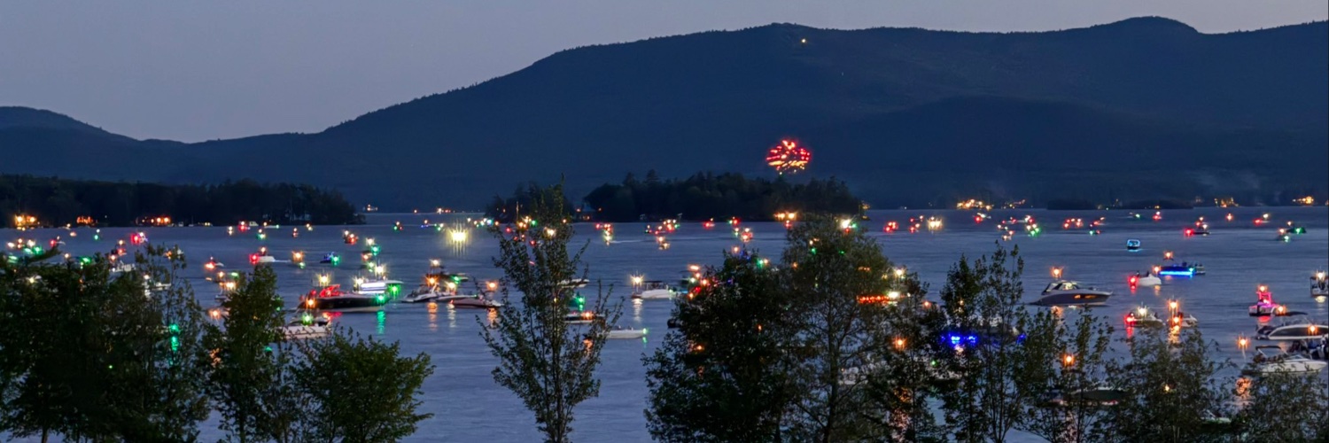 Lake Winnipesaukee 🥇's banner