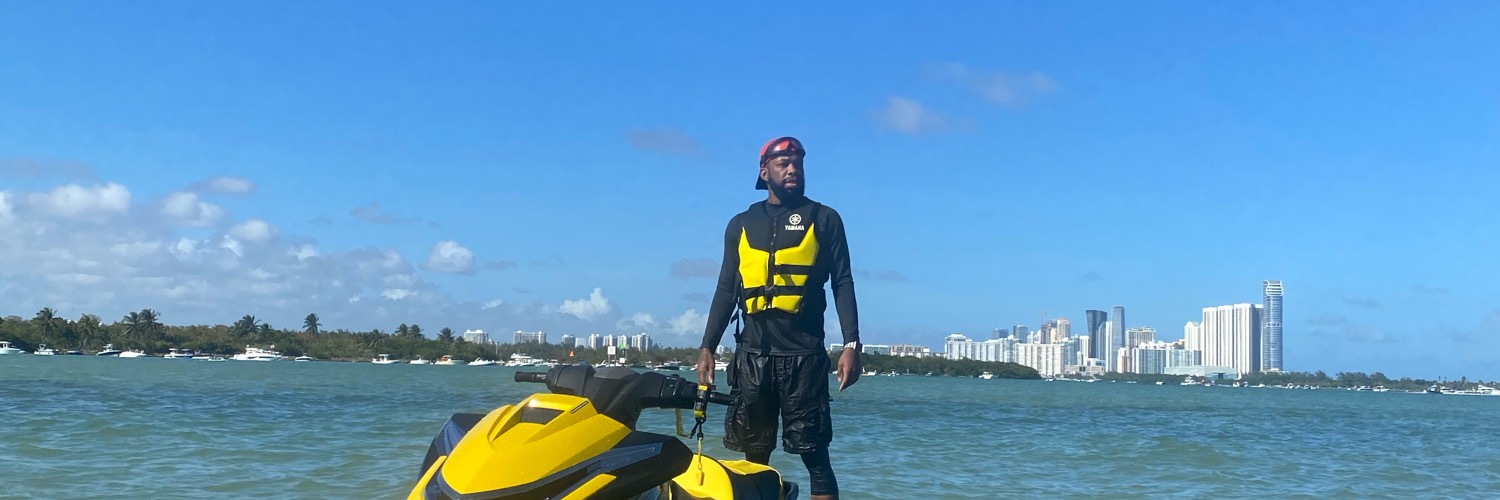 ItsJustInMe's profile banner image