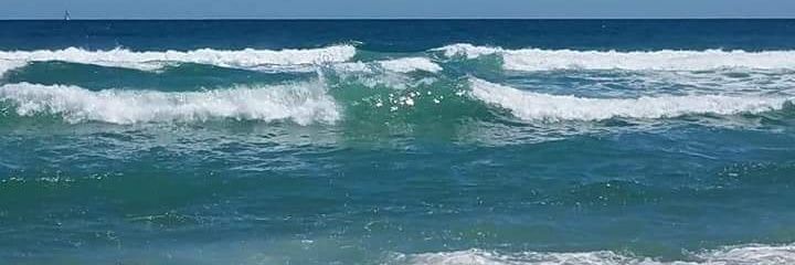 reetaspieces's profile banner image