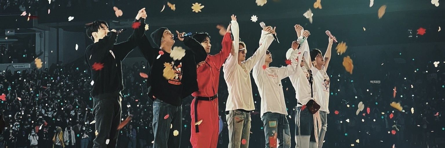 liya⁷ ⟭⟬🍎🪷 banner