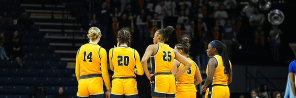 briley_pena Profile Banner