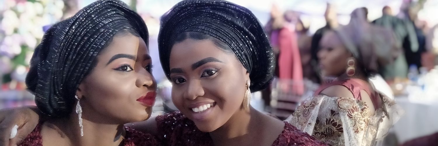 medeynah's profile banner image