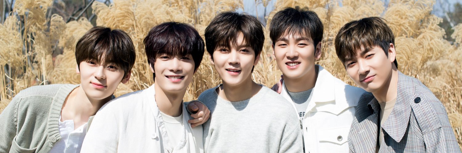 WITH NU’EST TH banner