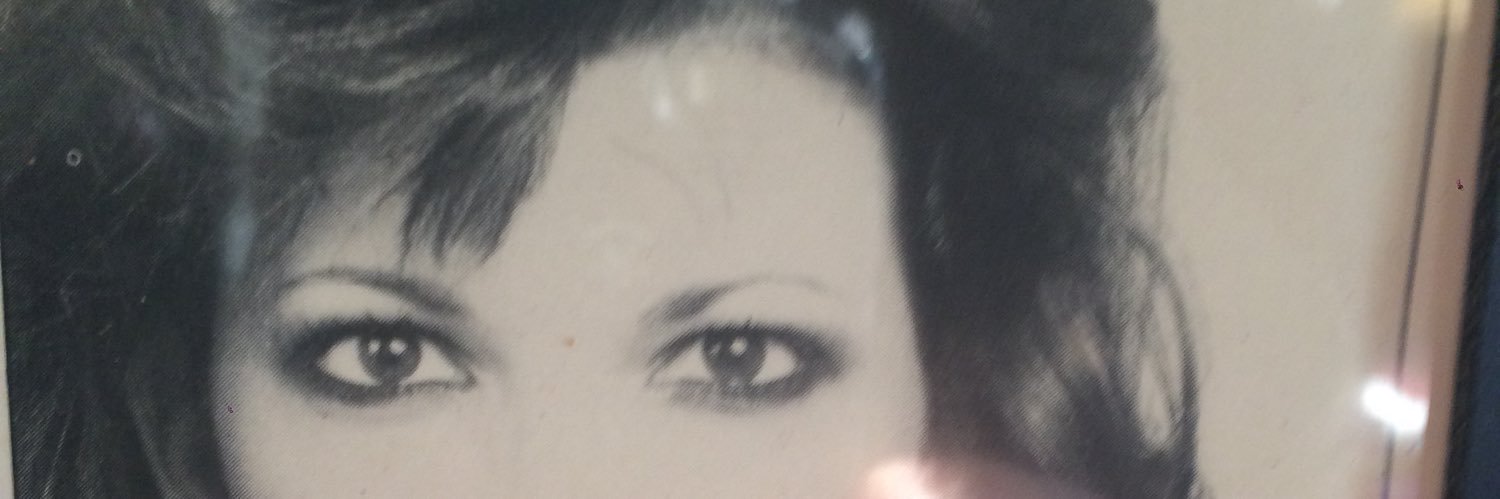 Sandra w banner