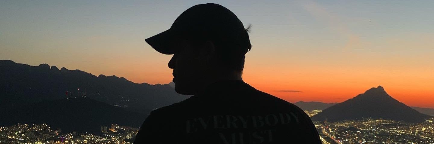 Valadeez's profile banner image