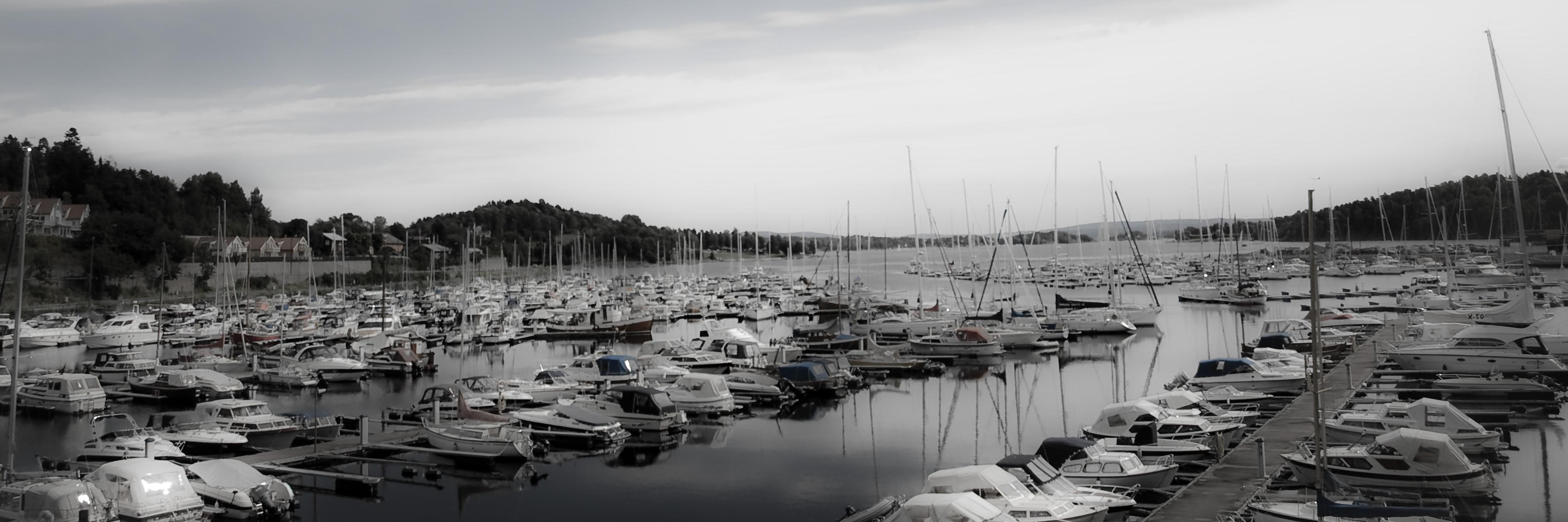 RKroewing's profile banner image