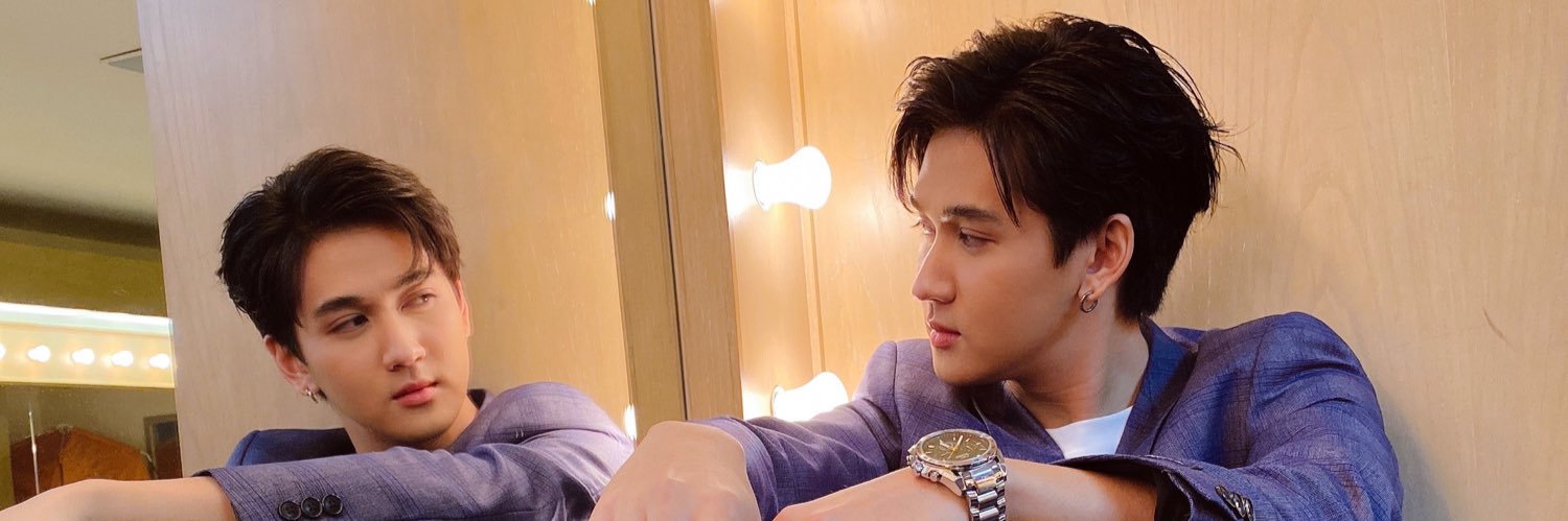 พี่ยิ้ม banner