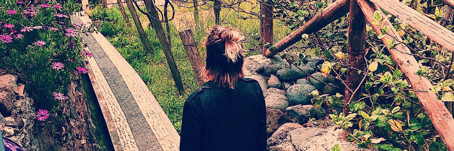 AnnaFerrer11's profile banner image