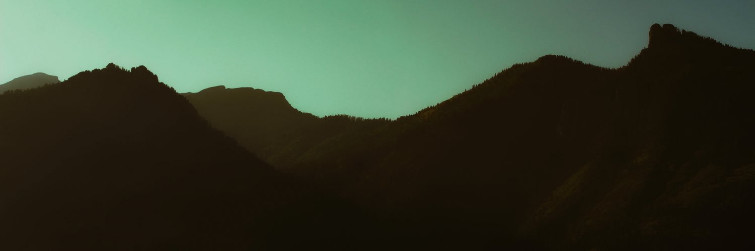 sammivari's profile banner image