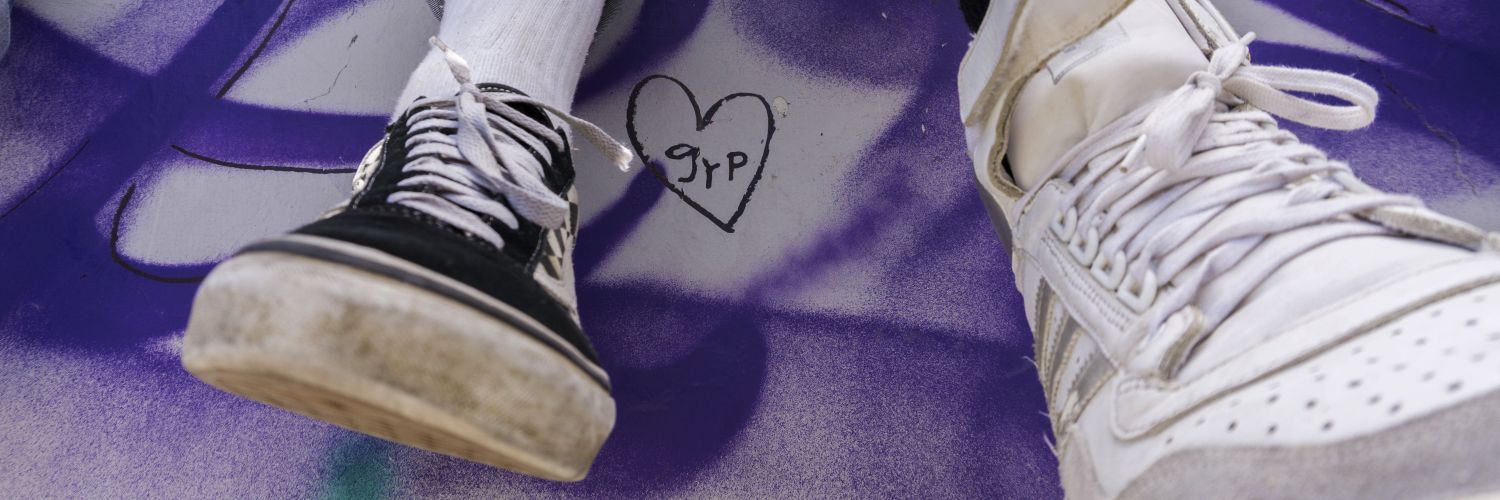 ladraxx's profile banner image