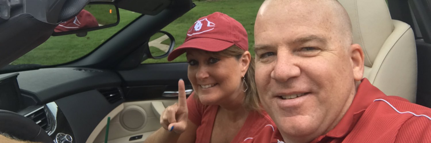 leighannecrow's profile banner image